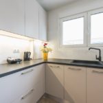 5 Beds 2 Baths Room only Gallery Image